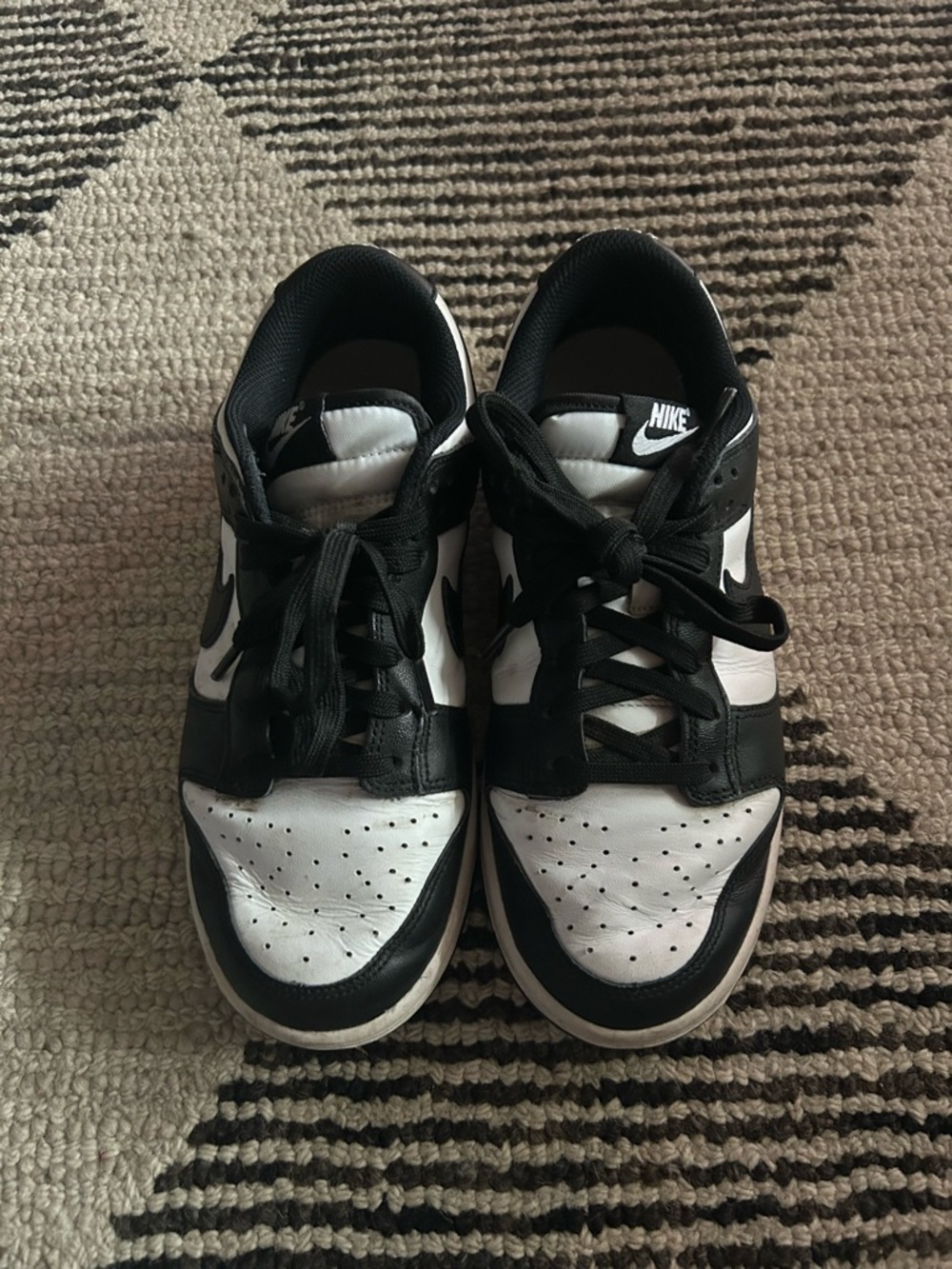 Nike Panda Dunks